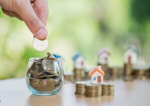 Acheter une maison : combien d'argent faut-il (vraiment) mettre de côté